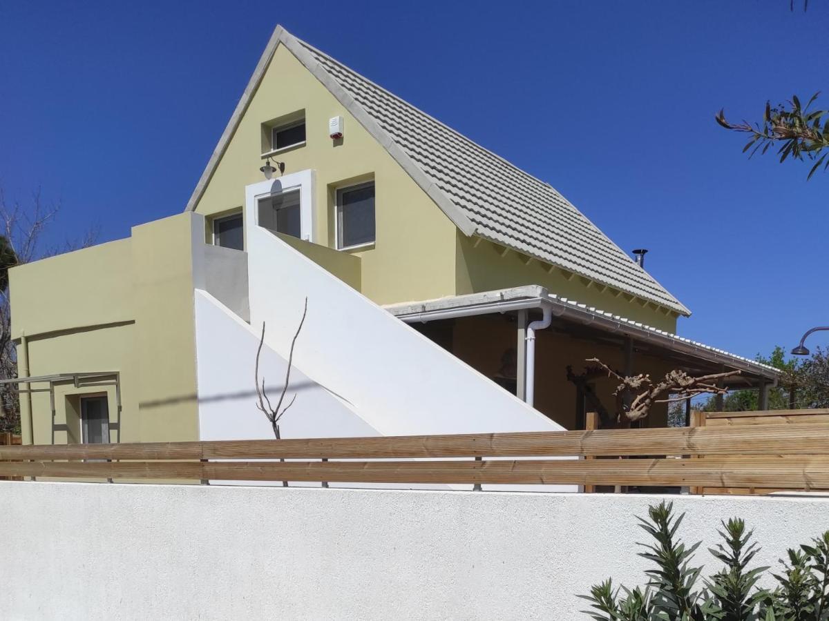 Seaside Jacaranda Apartman Szhiniász Kültér fotó