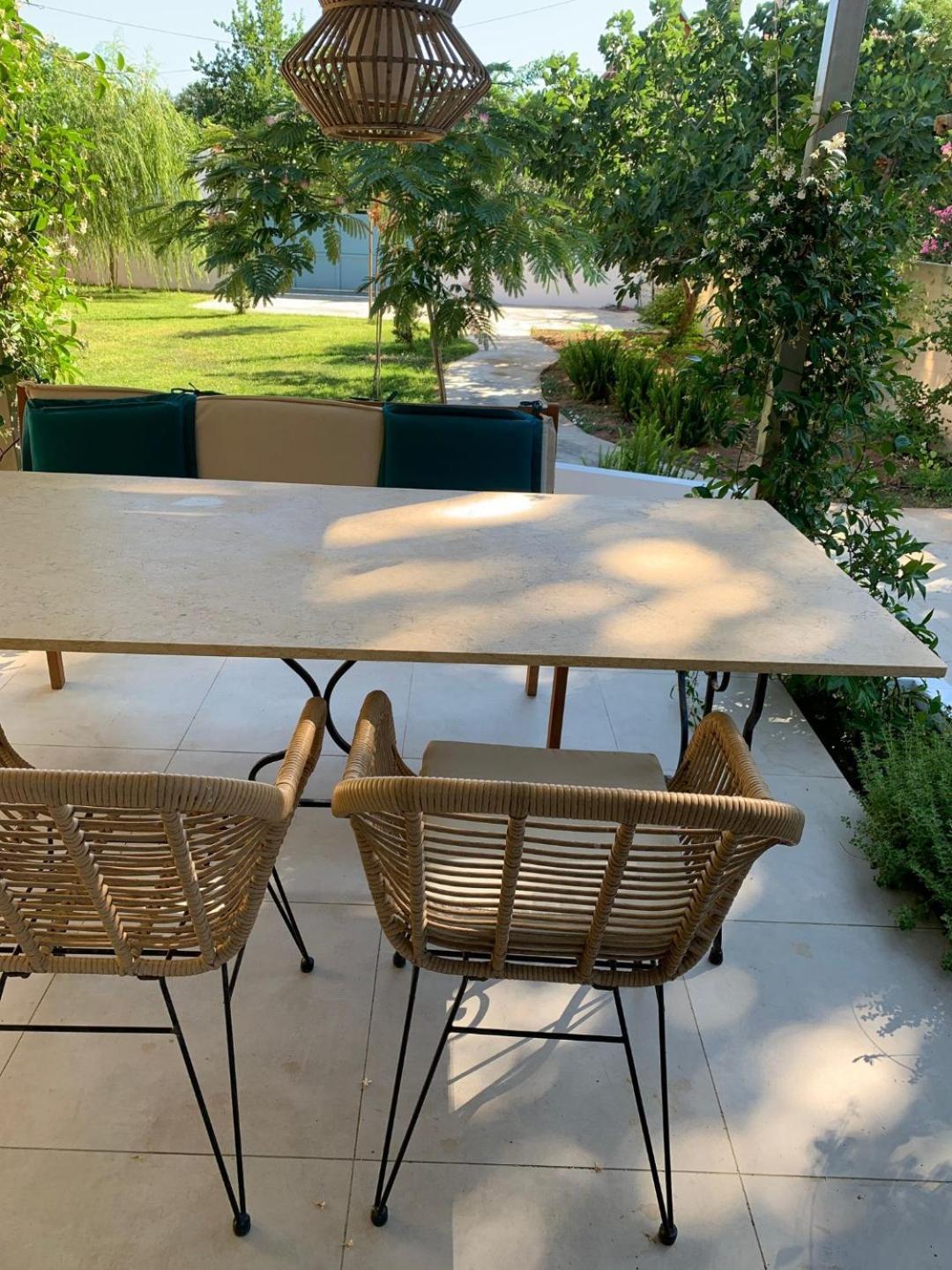 Seaside Jacaranda Apartman Szhiniász Kültér fotó